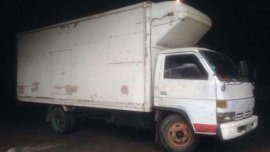 Wide truck 18ft 4hf1 engine isuzu elf for sale