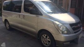 Hyundai Grand Starex 2009 AT Silver For Sale 