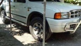 Ford Ranger Xlt 2001 MT White For Sale 