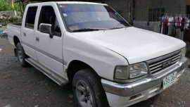 Isuzu fuego LS for ale 