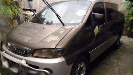 Hyundai Starex (GOLD) 1998 MT For Sale 