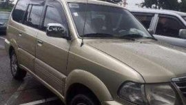Toyota Revo Gold VX200 2003 For Sale 