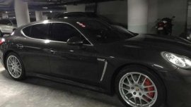 Porsche Panamera Turbo 2010 PGA
