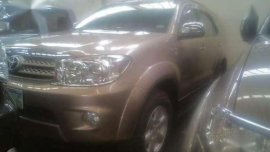 2010 toyota fortuner