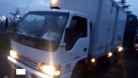 isuzu elf aluminum Van 4he1 Wide 14ft 6stud