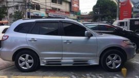 Hyundai Santa Fe 2008 AT Silver SUV For Sale 