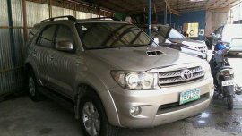 For sale well kept Toyota Fortuner 2005
