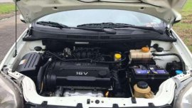 Chevrolet Aveo 2011 MT White For Sale 