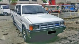 Mazda B2200 double cab Pickup