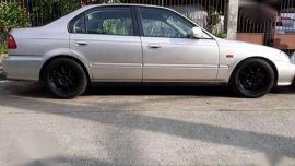 Honda Civic Vtec 2000 Model S.I.R Body