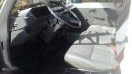 Mitsubishi l300 fb van