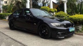 BMW 318i (2010) model