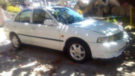 Mitsubishi Lancer 2002