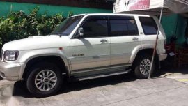 Isuzu Trooper 4JX1 2003 AT White For Sale 