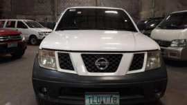 2011 Nissan Frontier Navara XE