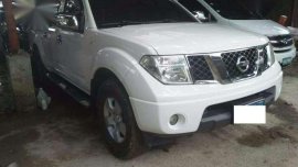 2013 Nissan navara 4x4 MT for sale
