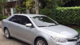 Toyot Camry V 2015 AT Silver For Sale 