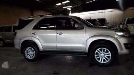 2016 Toyota Fortuner G 4X2 Manual 33Tkm Turbo Diesel (Silky Gold)