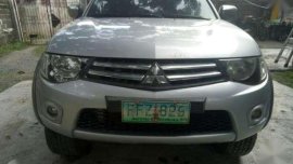 STRADA 2012 like hilux ranger