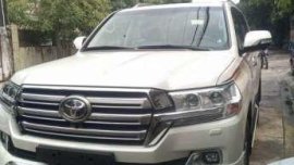 Brand New Toyota Land Cruiser 200