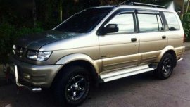 Isuzu Crosswind 2004 XUVi MT Silver For Sale 