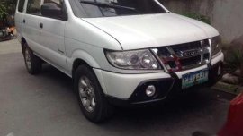 Isuzu crosswind xt turbo all power 2010model
