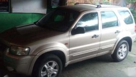 Ford Escape XLS 2006 negotiable