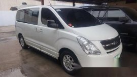 Hyundai Grand Starex gold 2009. 9seats
