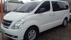 Hyundai Grand Starex 2011 White for sale