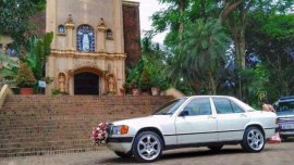 Mercedez Benz 190 E for sale 