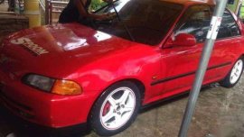 honda civics both vtec