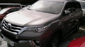 Toyota Fortuner G 2017 LIKE NEW FOR SALE