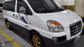 Hyundai 2006 VAn white for sale 