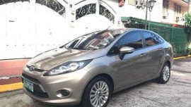 2013 ford fiesta sedan matic low mil for sale