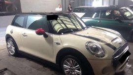 Mini Cooper 3 doors 2015