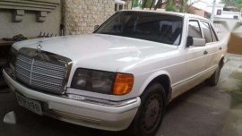 Mercedes Benz Sedan Model 560 SEL 1991
