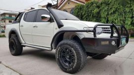 2012 Strada Glsv 4x4 not 2013 2014 fortuner hilux navara dmax 