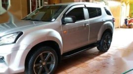 For Sale Isuzu MU-X 2014 MT Silver 