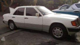 Well Kept 1991 Mercedes Benz 200e W124 AT For Sale 