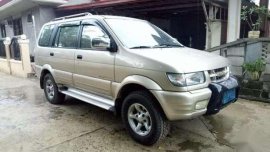 Isuzo Crosswind 2003 MT Silver For Sale 