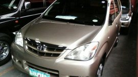 Toyota Avanza 2010 Beige for sale