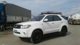 Toyota Fortuner MT 2010 model Diesel Rush sale 768k neg Batangas 