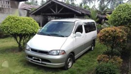 Toyota hiace Granvia 3.0 Turbo in excellent condition for sale 