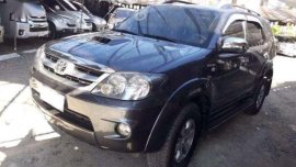 Toyota Fortuner V 4x4 for sale 