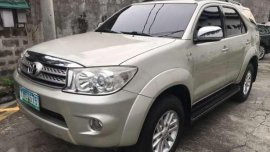 All Original 2011 Toyota Fortuner G Diesel 4x2 AT For Sale