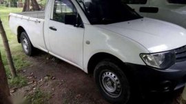 Mitsubishi L200 pickup 2012 mdl for sale 