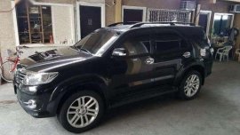 Toyota Fortuner G 2013 4x2 AT Diesel Black for sale 
