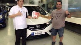 64k Dp 2018 HONDA JAZZ Wow n Wow OCT.deal vios Mirage Brio city 
