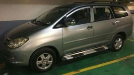 Toyota innova 2008 G
