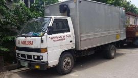Isuzu Close Van Truck For Sale